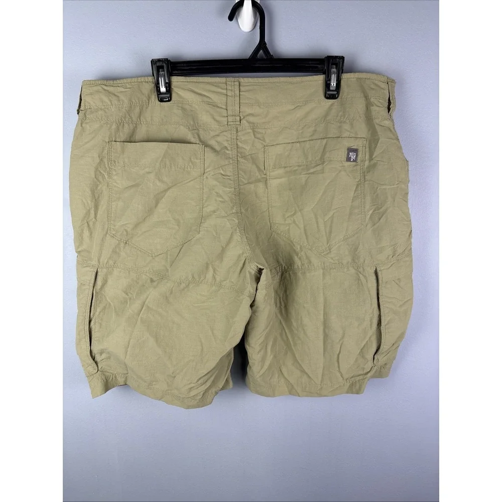 The North Face Khaki Cargo Shorts Size 40 Gorpcore‎ Hiking Camping